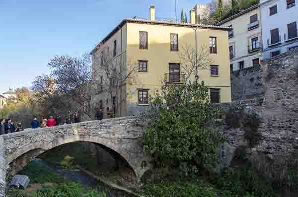 Granada 172 - Carrera del Darro.jpg